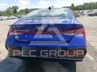 2024 Hyundai Elantra фото