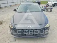 2022 Hyundai Elantra фото