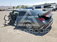 2024 Hyundai Elantra фото