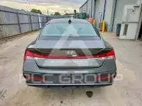2024 Hyundai Elantra photo