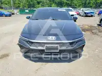 2024 Hyundai Elantra photo