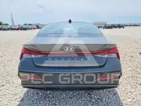 2024 Hyundai Elantra фото
