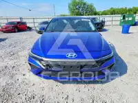 2024 Hyundai Elantra фото