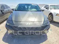 2024 Hyundai Elantra фото
