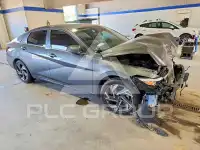 2024 Hyundai Elantra фото
