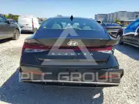 2024 Hyundai Elantra photo