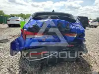 2024 Hyundai Elantra фото