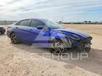 2024 Hyundai Elantra фото