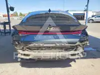 2024 Hyundai Elantra photo