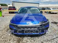 2024 Hyundai Elantra фото