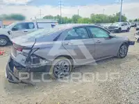 2024 Hyundai Elantra фото
