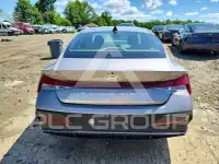 2024 Hyundai Elantra фото