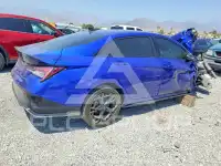 2024 Hyundai Elantra фото