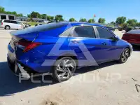 2024 Hyundai Elantra фото
