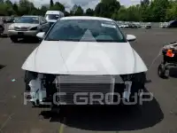 2024 Hyundai Elantra фото