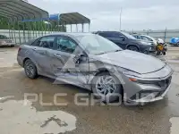 2024 Hyundai Elantra photo