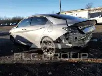 2024 Hyundai Elantra фото