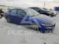 2024 Hyundai Elantra фото