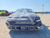 2024 Hyundai Elantra photo