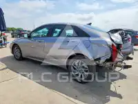 2024 Hyundai Elantra фото