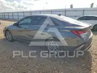 2024 Hyundai Elantra фото