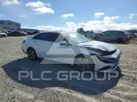 2024 Hyundai Elantra фото