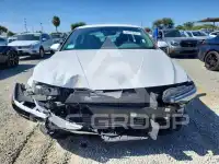 2024 Hyundai Elantra photo