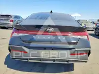2024 Hyundai Elantra фото