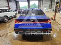 2024 Hyundai Elantra фото