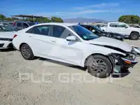 2024 Hyundai Elantra photo