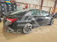 2024 Hyundai Elantra фото