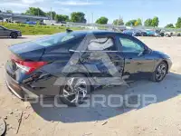 2024 Hyundai Elantra фото