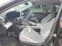 2024 Hyundai Elantra фото