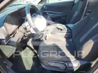 2024 Hyundai Elantra фото