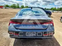 2024 Hyundai Elantra photo
