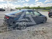 2024 Hyundai Elantra photo
