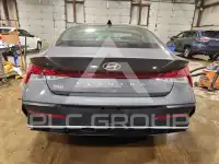 2024 Hyundai Elantra фото
