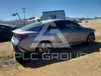 2024 Hyundai Elantra фото