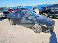 2024 Hyundai Elantra фото