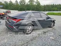 2024 Hyundai Elantra фото