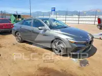2024 Hyundai Elantra photo