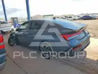 2024 Hyundai Elantra фото