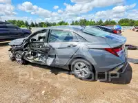 2024 Hyundai Elantra photo