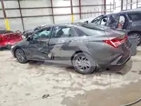 2024 Hyundai Elantra фото
