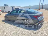 2024 Hyundai Elantra photo