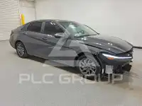 2024 Hyundai Elantra фото