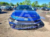 2024 Hyundai Elantra фото