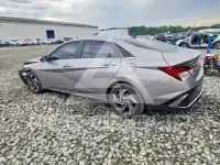 2024 Hyundai Elantra фото