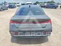 2024 Hyundai Elantra фото