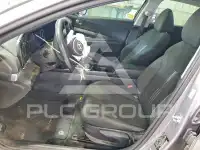 2024 Hyundai Elantra photo